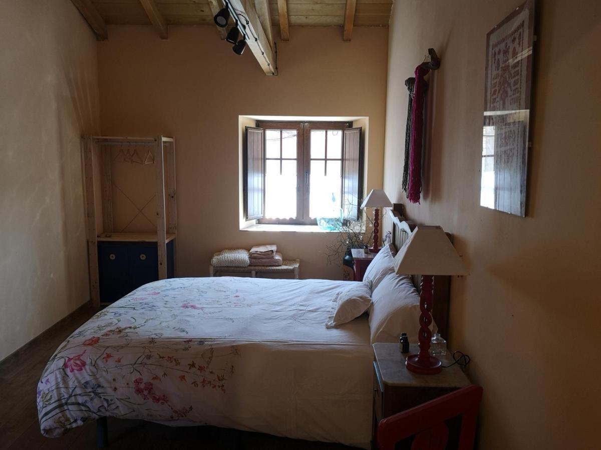L' Abilleiru Albergue Rural Santibanez de Valdeiglesias Exterior foto